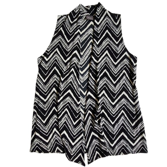 Travelers by Chico's black white chevron print open front cardigan vanity sz 0 - Picture 2 of 10